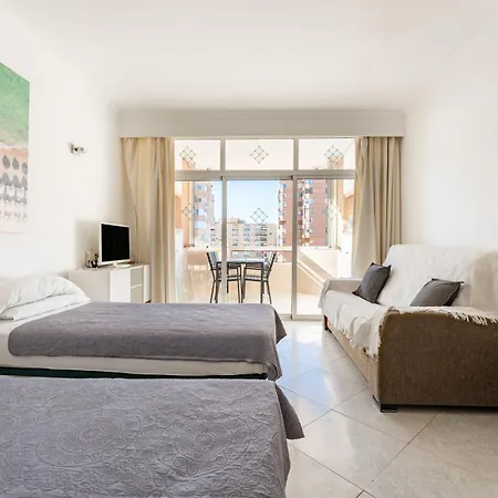 Sunny With Seaview Apartment